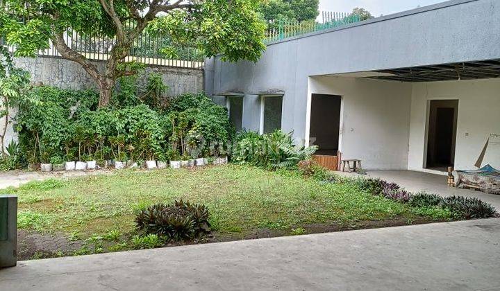 Jual Rumah Hitung Tanah Mainroad Setiabudi di Bawah Njop  2