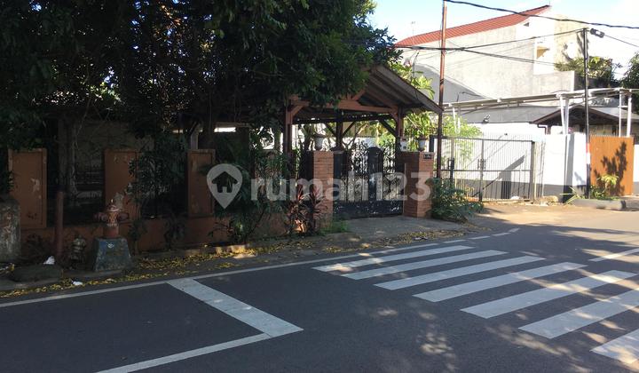 For Sale: House / Business Place (SHM) in PTB Duren Sawit Commercial Area, Along the Main Road 2