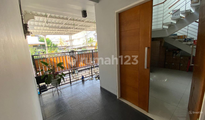 Dijual Cepat Rumah Cantik Siap Huni - Kelapa Gading