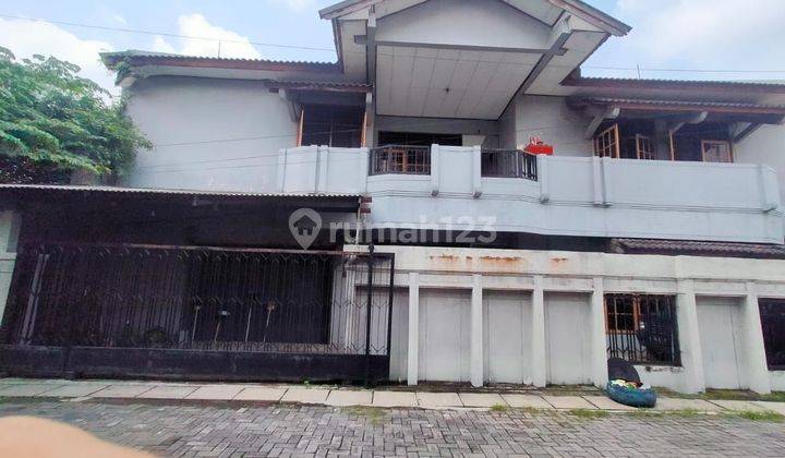 Hunian nyaman dekat dg pusat kota dengan halaman yang luas Rumah di Citarum tengah 1