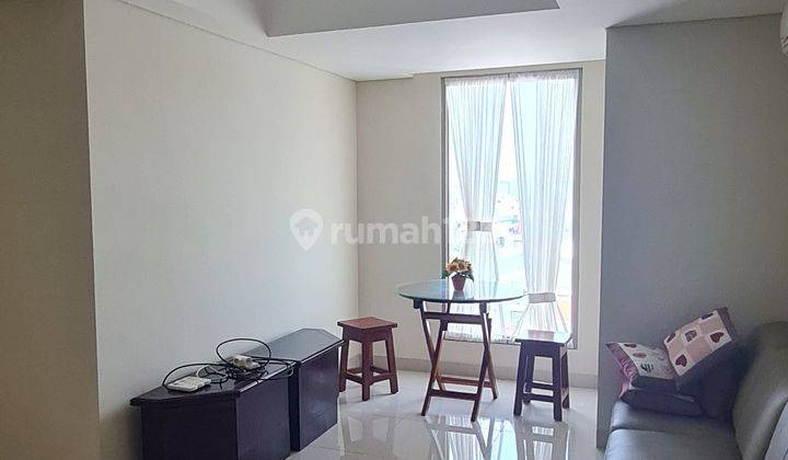 Apartement tengah kota, 3BR , city View Apartemen Louis Kienne 3 Kamar Tidur Bagus 1