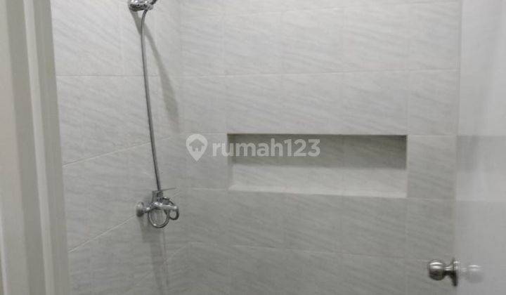 Jual Cepat Rumah Bagus Gaya Minimalis Modern Udara Sejuk Bebas Banjir 2