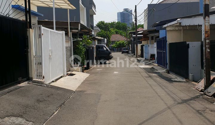 Rumah Minimalis Sunter Indah Tinggi Dari Jalan 2