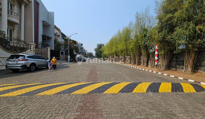 Rumah di Villa gading indah Timur hoek jalan utama 2