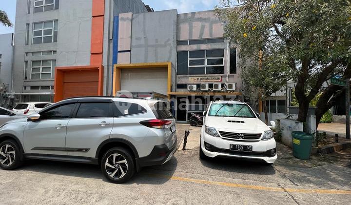 Bizpark Warehouse Pulogadung Main Road Easy Access