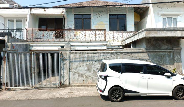 Rumah Janur Elok Masuk Dari Santika Hotel 1