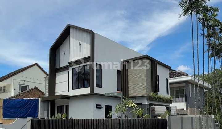 Taman Bromo lippo karawaci siap huni, fully furnished, ada kolam renang pribadi, dekat mall, sekolah, 