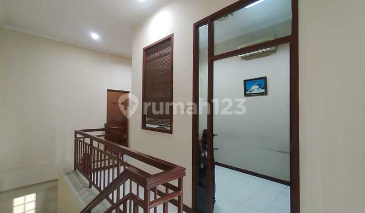 Ruko Hibrida Raya Sangat Strategis Dengan Lokasi Ramai., Bisnis Area