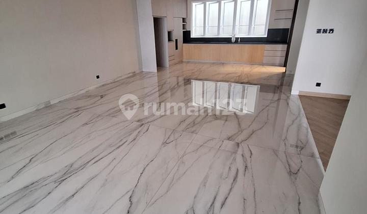 Rumah Baru, Bagus Keren Di Gading Kirana