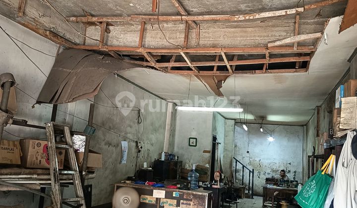 For Sale Strategic Shop House, 4 Floors in Salemba Area 2