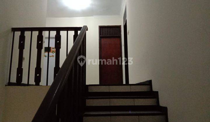 Disewakan Rumah 2 Lantai Di Janur Indah Kelapa Gading  2