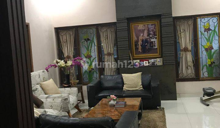 Jual Cepat Rumah 2 Lantai Bagus SHM di Taman Royal 3, Tangerang 2