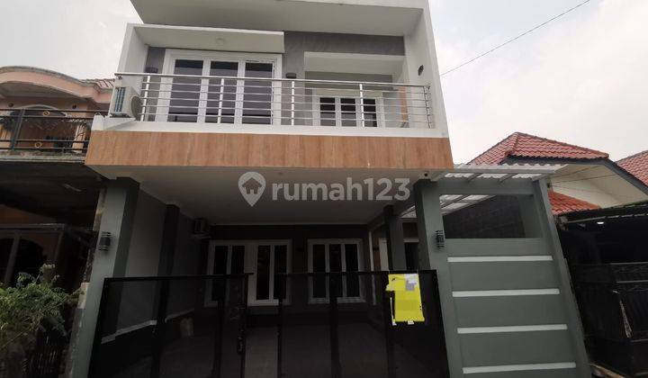 Rumah cantik Bekasi di Komplek Telkom (Perumahan Satwika Permai) full sudah renov bebas banjir dekat toll 1