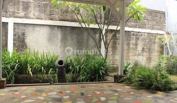 Disewakan min 1 thn/Dijual Rumah di Kencana Loka BSD semi furnished, ada taman, hunian asri nyaman sejuk 1