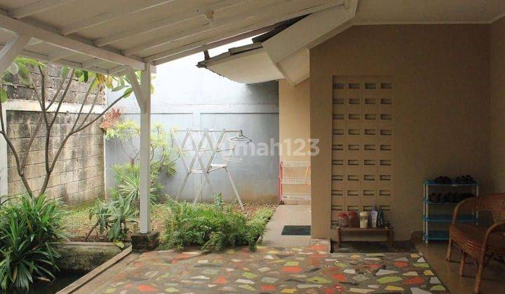 Disewakan min 1 thn/Dijual Rumah di Kencana Loka BSD semi furnished, ada taman, hunian asri nyaman sejuk 2