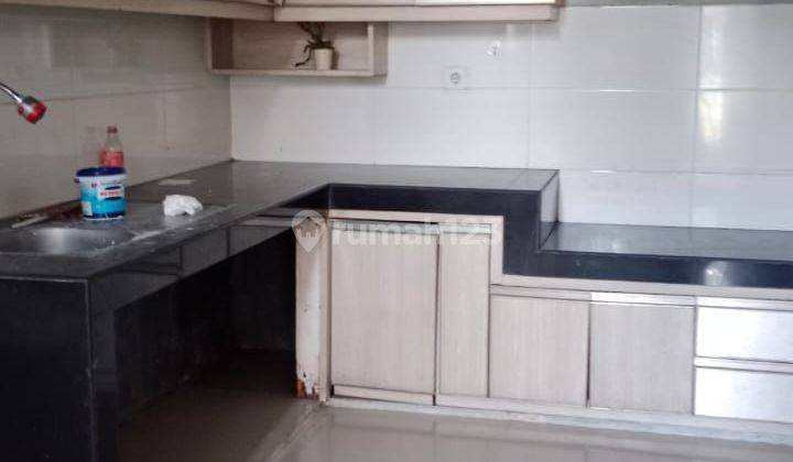 Disewakan cepat rumah hoek modernland semi furnished hadap taman, selangkah ke pintu toll, mall, rs, sekolah 2