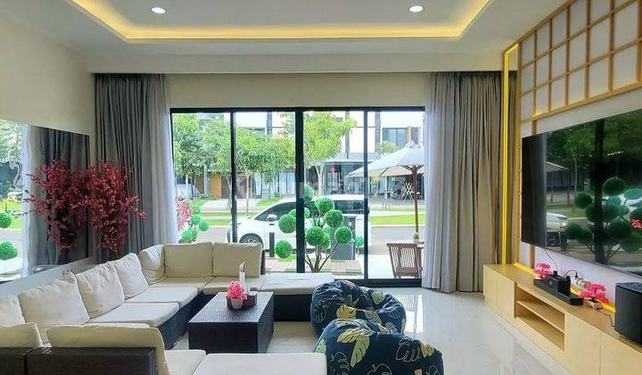 Rumah Mewah Suvarna Sutera Tangerang Full Furnished Konsep Villa 2