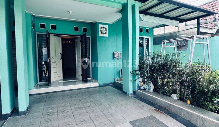 Jual cepat BU rumah 1 lantai siap huni griya loka BSD, tanah luas, sudah SHM, bisa KPR. Lingkungan cluster nyaman dan asri 1