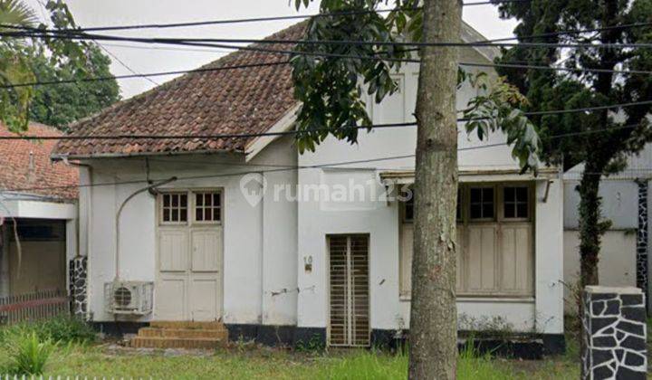 Rumah heritage C di Sultan Tirtayasa Dago Kota Bandung 2