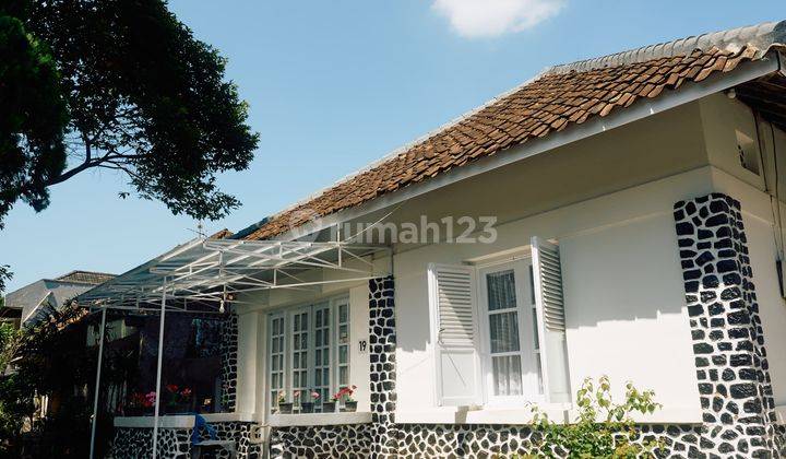 Rumah Lama Di Cilaki Sayap Riau Bandung Wetan  1