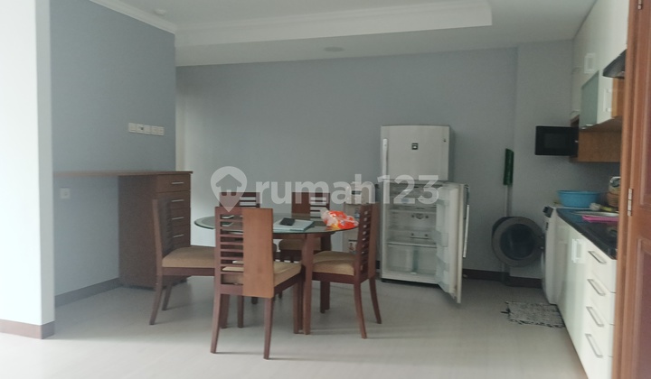 Apartement Galery Cimbuleuit 1 3br Kota Bandung  2