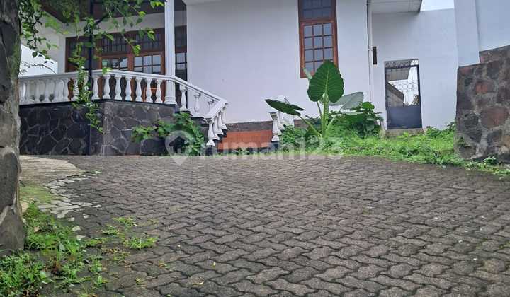 1-Story House for Rent in Setra Murni, Bandung 1