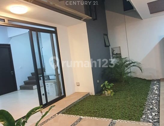 Rumah Asri Modern Tatar Lokacitra Kota Baru Parahyangan 2