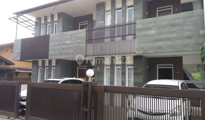 Rumah Paviliun Minimalis 4 Pintu Lembang Di Bandung 2