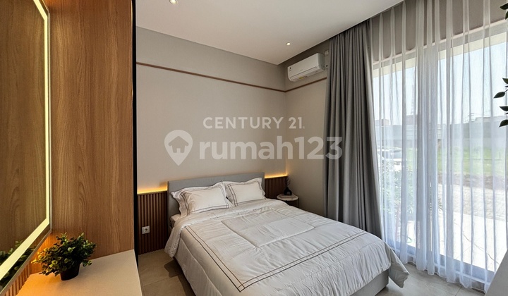 Beautiful New House in the City Center of Taman Sakura Complex 2