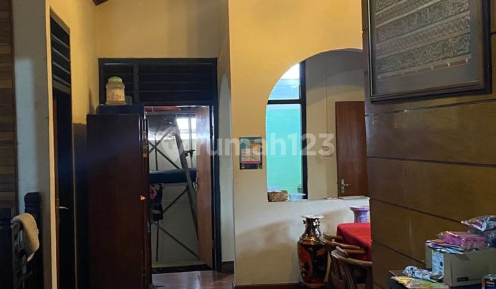 Old House with Boarding Business in Veteran Bintaro Complex 2