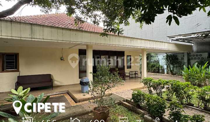 Asri House in Cipete Area, Jakarta
