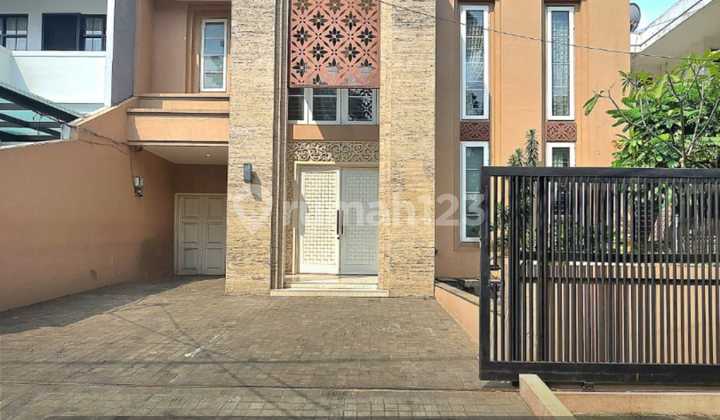 Rumah Mewah Siap Huni Di Pondok Indah