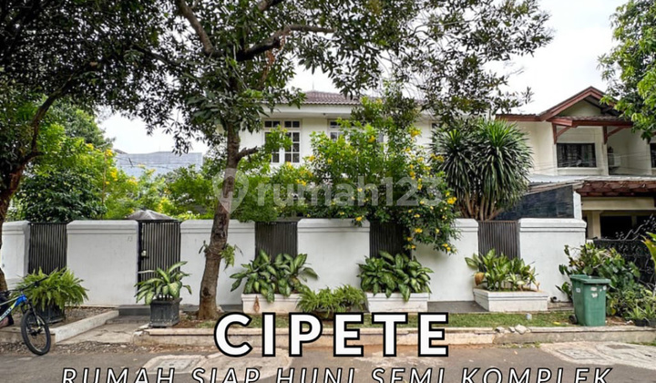 Rumah Siap Huni Semi Komplek Di Cipete Jakarta