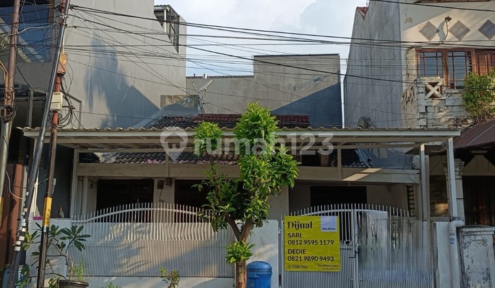 Rumah Lama Siap Huni Dalam Komplek Di Meruya Rumah Lama Siap Huni Dalam Komplek Di Meruya