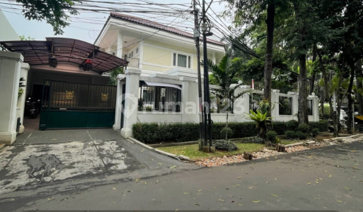 Rumah Mewah Zona Komersil Di Prime Area Kebayoran Baru