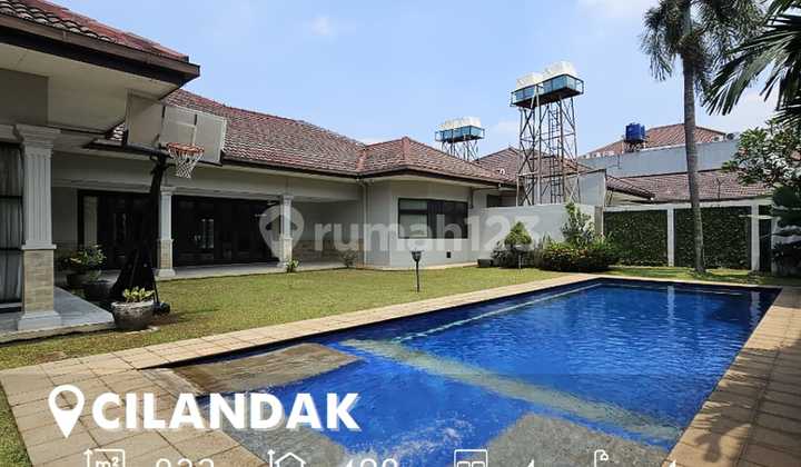 Tropical Modern House Dalam Komplek Di Cilandak 1
