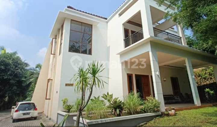 Rumah Cantik Siap Huni Dalam Cluster di Bintaro Sektor 9 Rumah Cantik Siap Huni Dalam Cluster di Bintaro Sektor 9