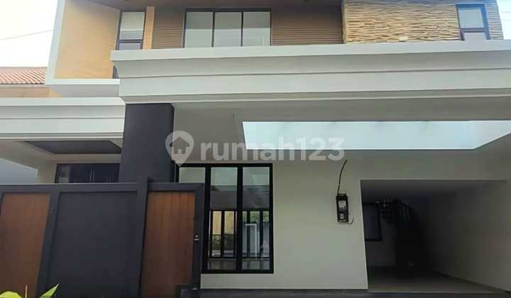 Rumah Mewah Brandnew Di Radio Dalam