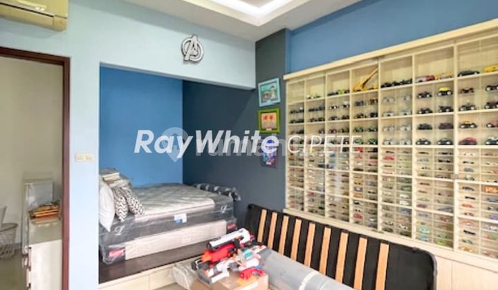 Beautiful House in Townhouse at Jati Padang, Pasarminggu 2