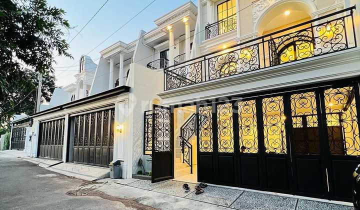 For Sale Brand-new American Classic House in Jagakarsa Area, South Jakarta 2