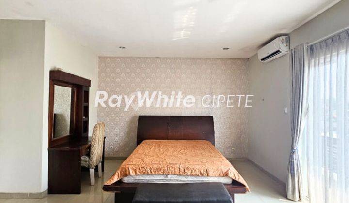 Rumah Cantik Siap Huni Area Kemang Jakarta Selatan 2