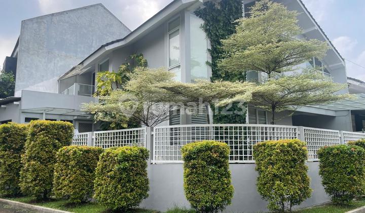Beautiful House for Sale in Bintaro Area