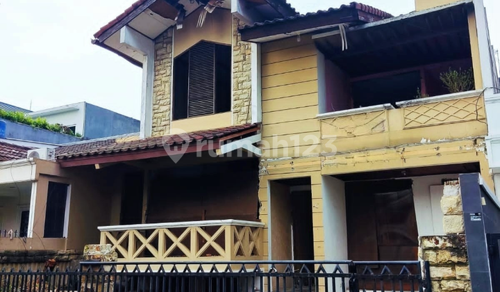 House for Sale in Pondok Indah, South Jakarta