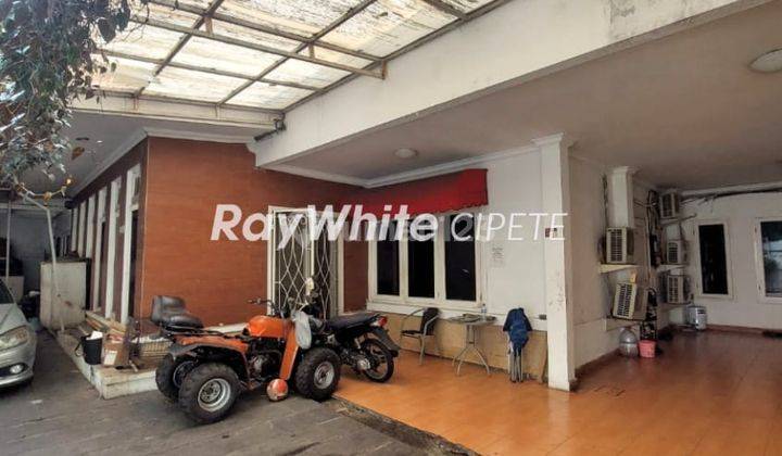 Rumah Lama Siap Huni Area Kebayoran Jakarta Selatan 1