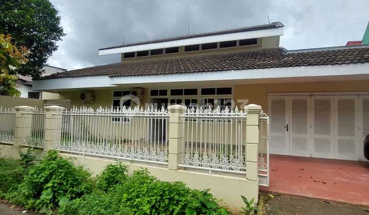 For Sale Ready-to-Live House Near Kukusan Toll Road, Depok 2