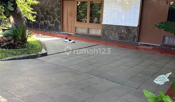 Rumah Luas Di Jalan Raya Utama Amir Mahmud Cimahi 1