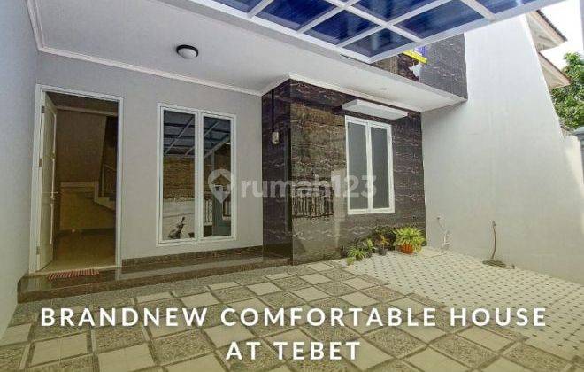 Forsale Brandnew Comfortable House at Tebet  1