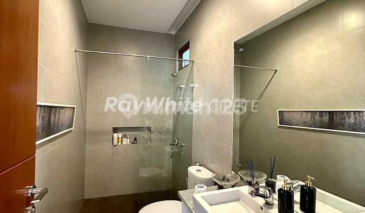 For Sale 3-Story Semi-Furnished House in Ampera Townhouse Kemang, South Jakarta 2