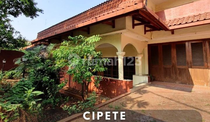 For Sale Well-Maintained Old House in Cipete, South Jakarta