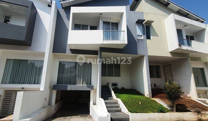 For Sale Rumah 2 Lt Siap Huni Dalam Kompleks di Puri Mutiara, Cipete 24 Jam Security Tempat Parkir Luas 1